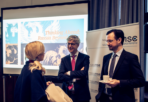 Presenting scenarios "Thinking Ahead: Russia Beyond 2024" at the Munich Security Conference