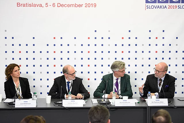 Image of the Cooperative Security Initiative presented at the OSCE Ministerial Council in Bratislava on 5 December 2019